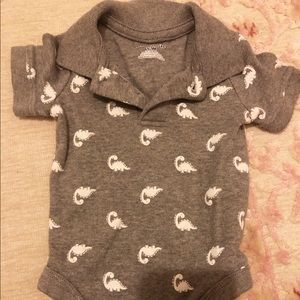 Gray stegosaurus print collared shirt sleeve polo